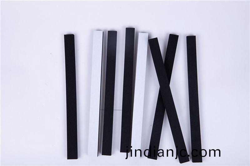 CR減震保溫(wen)條(tiao)